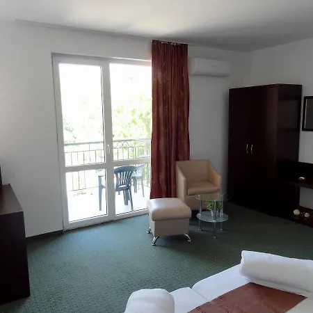 ホテル Family нouse -нotel Asai