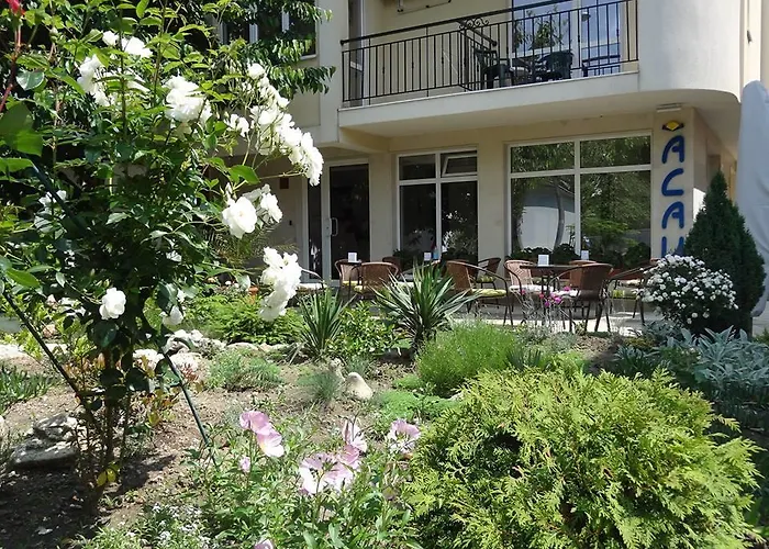 Family нouse -нotel Asai Ravda