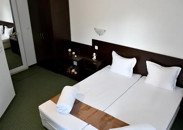 Family нouse -нotel Asai