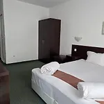 Family нouse -нotel Asai Szálloda