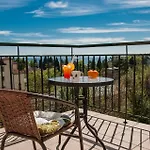 Szálloda Family нouse -нotel Asai
