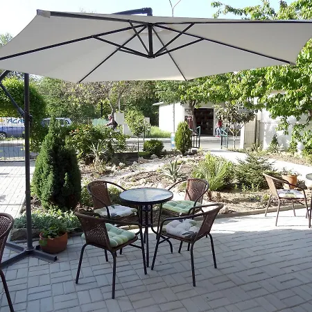 Family нouse -нotel Asai Равда