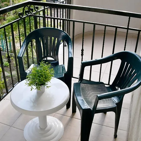 Hotel Family нouse -нotel Asai Ravda