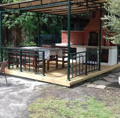 Family нouse -нotel Asai 酒店 拉夫达